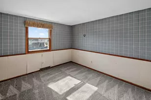 13755 W Crawford Dr, New Berlin, WI 53151 - Photo 20