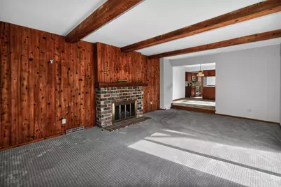 13755 W Crawford Dr, New Berlin, WI 53151 - Photo 10