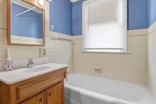 2419 Thor Ave, Racine, WI 53405 - Photo 16