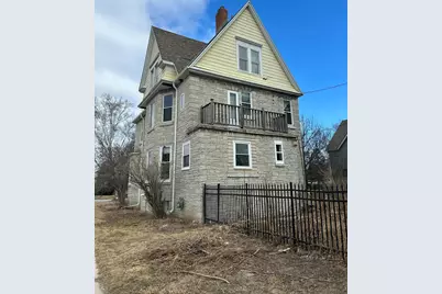 1235  Madison Ave, South Milwaukee, WI 53172 - Photo 24