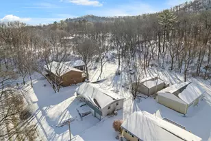 410 Anderson St, Houston, MN 55943 - Photo 2