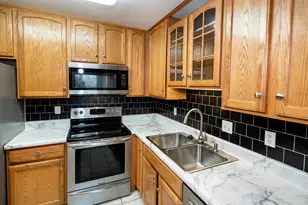 11937 W Appleton Ave, Milwaukee, WI 53224 - Photo 8