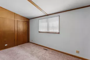 2124 S 23rd St, Manitowoc, WI 54220 - Photo 18