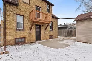 625 S 27th St, Manitowoc, WI 54220 - Photo 34