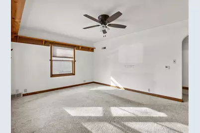 1128 N 17th St, Manitowoc, WI 54220 - Photo 8