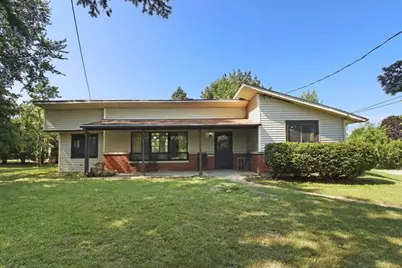 5401  82nd St, Pleasant Prairie, WI 53142 - Photo 2