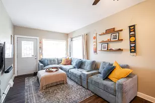 2429 S Logan Ave, Milwaukee, WI 53207 - Photo 2