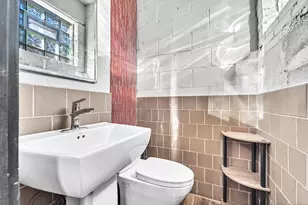 6528 W North Ave, Wauwatosa, WI 53213 - Photo 28