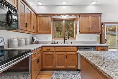 N6119  Willow Cir, Concord, WI 53178 - Photo 18