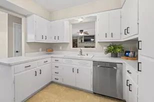 5023 Valley Trail, Racine, WI 53402 - Photo 18