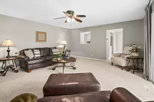 5023 Valley Trail, Racine, WI 53402 - Photo 12