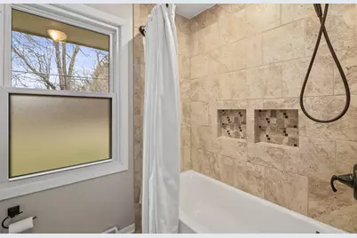 5023  Valley Trl, Racine, WI 53402 - Photo 24