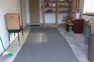 20245 Independence Dr, Brookfield, WI 53045 - Photo 18