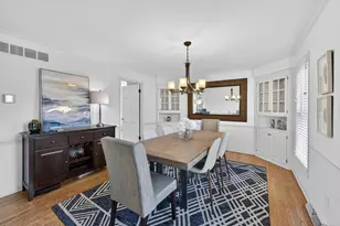 12714 N Meadow Circle, Mequon, WI 53092 - Photo 8