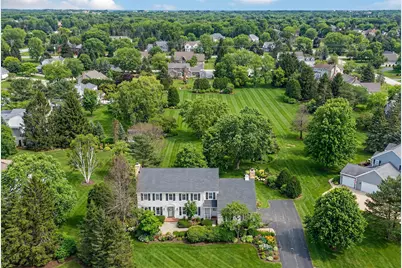 12714 N Meadow Cir, Mequon, WI 53092 - Photo 28