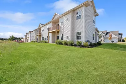1874  Woodland Way #433-3, Slinger, WI 53086 - Photo 1