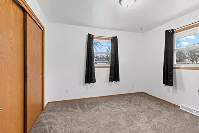 3830 S 14th St, Sheboygan, WI 53081 - Photo 24
