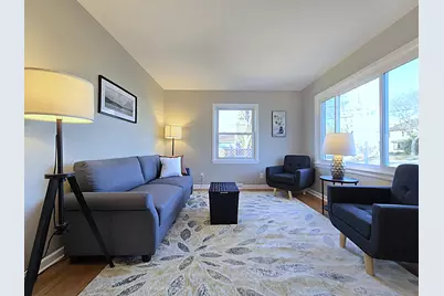 3703 S 21st St, Milwaukee, WI 53221 - Photo 10