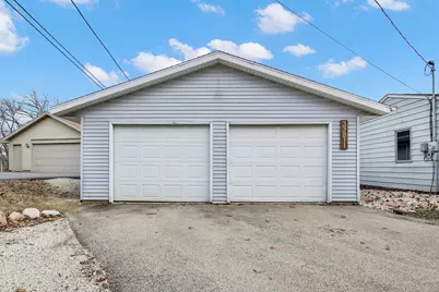 33811  Bohner Dr, Burlington, WI 53105 - Photo 4