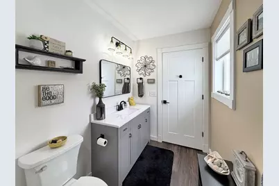 90  McDermott Ct, Random Lake, WI 53075 - Photo 16