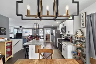 90 McDermott Ct, Random Lake, WI 53075 - Photo 8