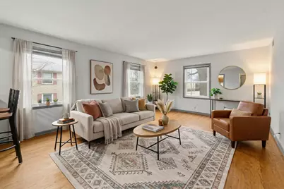 1342 E Randolph Ct #A, Milwaukee, WI 53212 - Photo 2