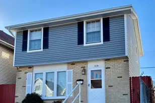 2735 S 15th Pl, Milwaukee, WI 53215 - Photo 18