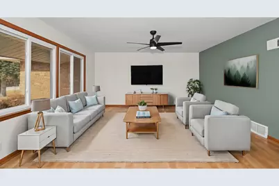 2101 N Emmertsen Rd, Racine, WI 53406 - Photo 2