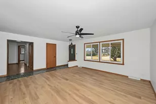 2101 N Emmertsen Rd, Racine, WI 53406 - Photo 10