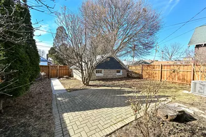 2223 N 57th St, Milwaukee, WI 53208 - Photo 30