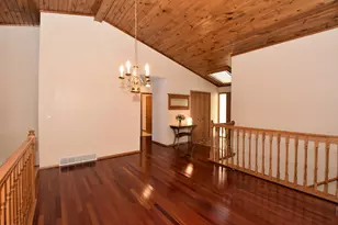 1040 Lansdowne Ct, Brookfield, WI 53045 - Photo 14