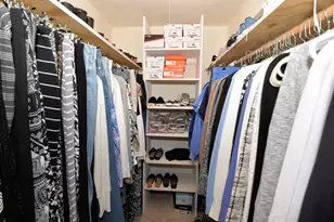 1040 Lansdowne Ct, Brookfield, WI 53045 - Photo 34