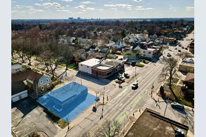7027 W North Ave, Wauwatosa, WI 53213 - Photo 6