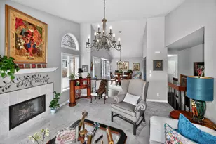 104 E Sutton Pl, Waukesha, WI 53188 - Photo 6