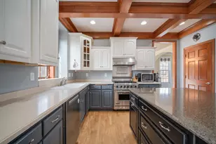 24 Whispering Springs Ct, Fond du Lac, WI 54937 - Photo 6