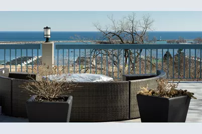 1660 N Prospect Ave #1807, Milwaukee, WI 53202 - Photo 14