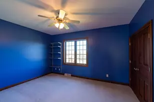 25812 91st St, Salem Lakes, WI 53168 - Photo 32