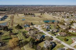 N105W14697 Lincoln Dr, Germantown, WI 53022 - Photo 58