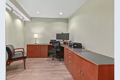 N105W14697  Lincoln Dr, Germantown, WI 53022 - Photo 32