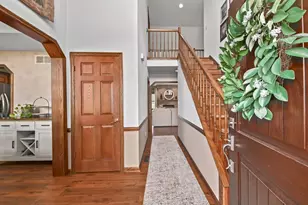 N105W14697 Lincoln Dr, Germantown, WI 53022 - Photo 4