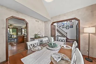 N105W14697 Lincoln Dr, Germantown, WI 53022 - Photo 16