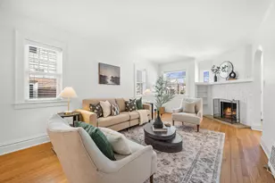 5961 N Kent Ave, Whitefish Bay, WI 53217 - Photo 2