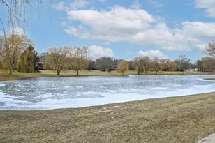 384 Park Hill Dr, Pewaukee, WI 53072 - Photo 30