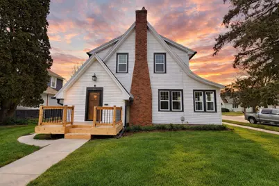 1221  Grace St, Janesville, WI 53545 - Photo 1