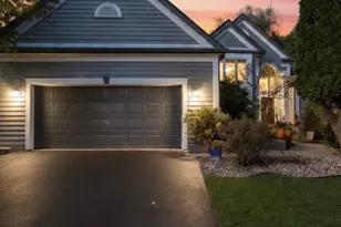 370 Smythe Dr, Williams Bay, WI 53191 - Photo 2