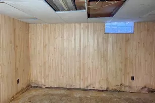 7518 W Medford Ave, Milwaukee, WI 53218 - Photo 16