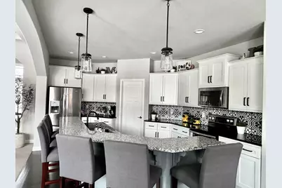 W222 S4127  Timm Dr, Waukesha, WI 53189 - Photo 12