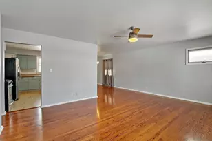 8015 48th Ave, Kenosha, WI 53142 - Photo 4