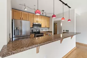 690 Rivershores Dr, West Bend, WI 53090 - Photo 10