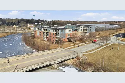 690  Rivershores Dr #201, West Bend, WI 53090 - Photo 22